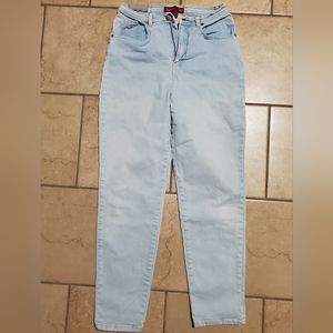 Gloria Vanderbilt Straight Leg Womens jeans